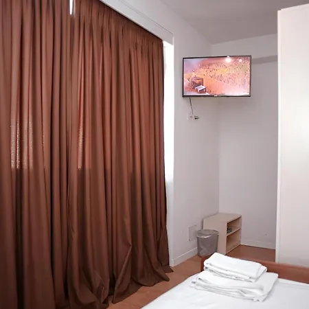 Sidi Tirana