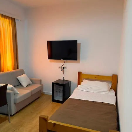 Sidi Tirana