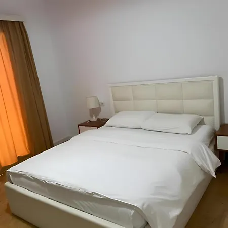 Sidi Tirana